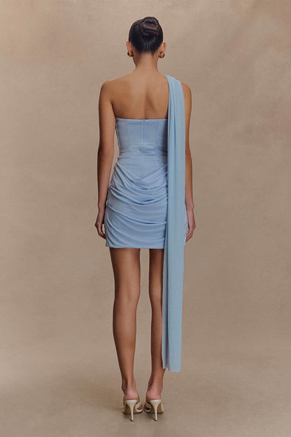 Summer Party-Ready Strapless Mini Dress