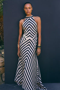 Mono Fluid Stripe